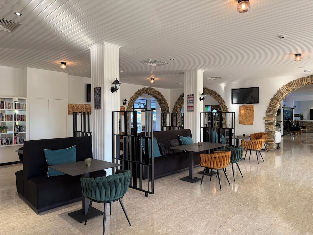 Sveltos Hotel 56/88
