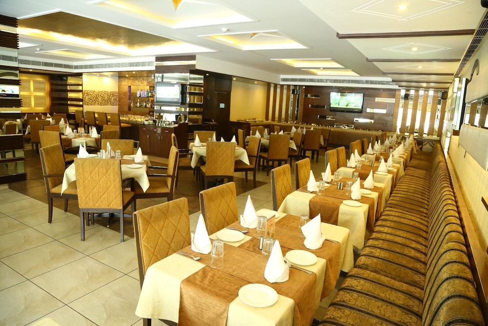 HOTEL PARK INN 34/37