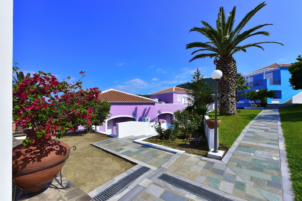 Arion Hotel Samos 56/63
