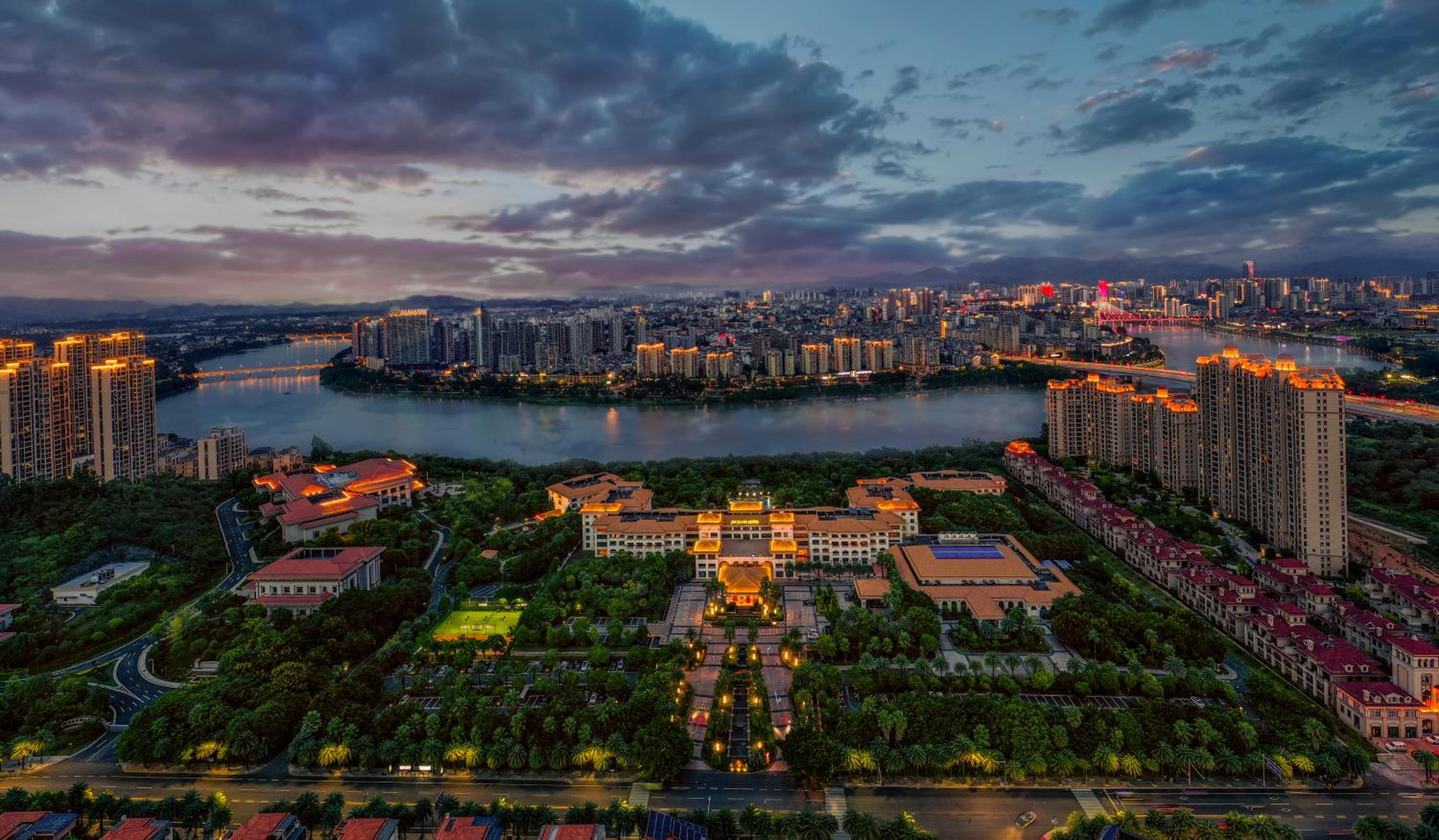 Jinjiang International Hotel Ganzhou 68/69