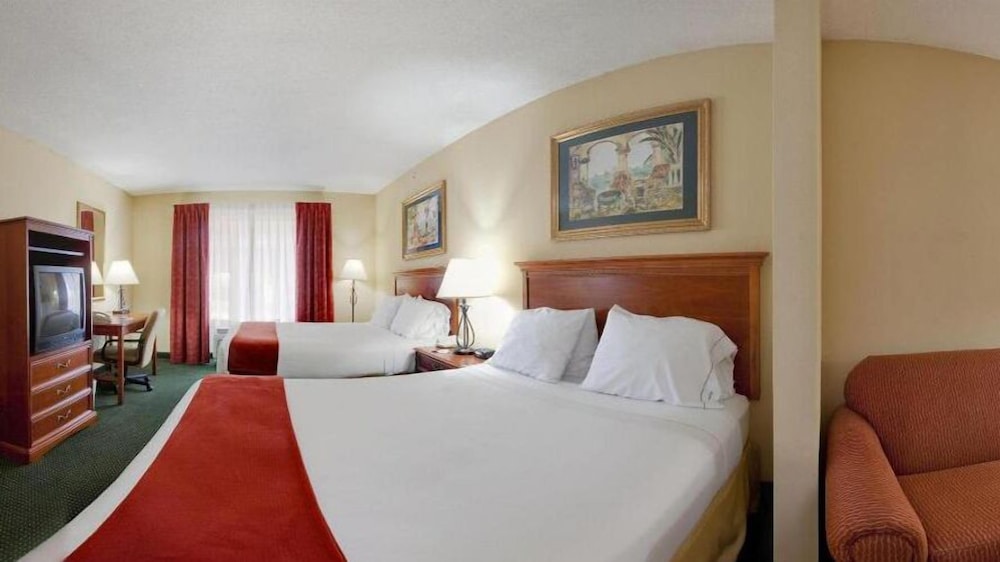 Holiday Inn Express Hotels And Suites Brooksville West 19/56