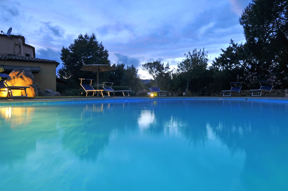 Hotel Il Piccolo Golf 54/56