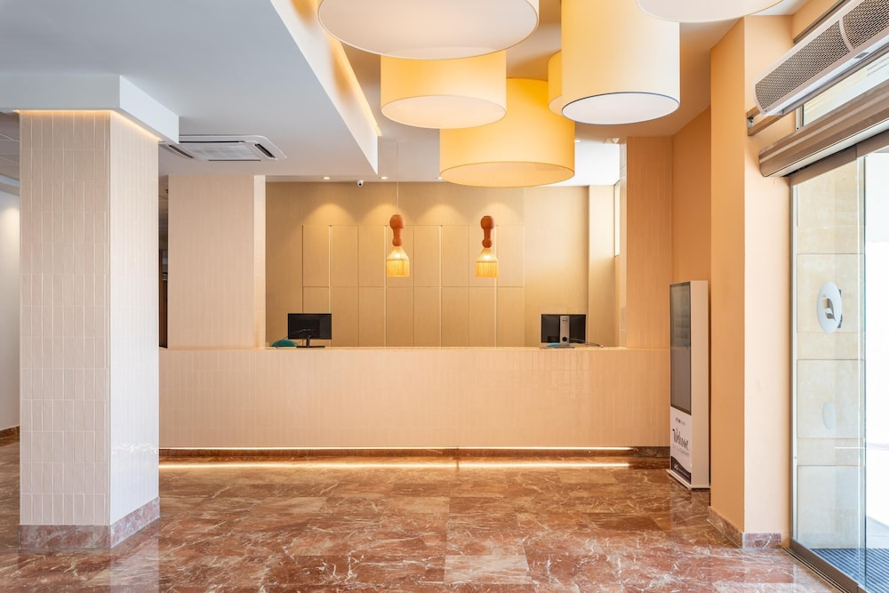 Hotel San Fermin by Dorobe 14/67