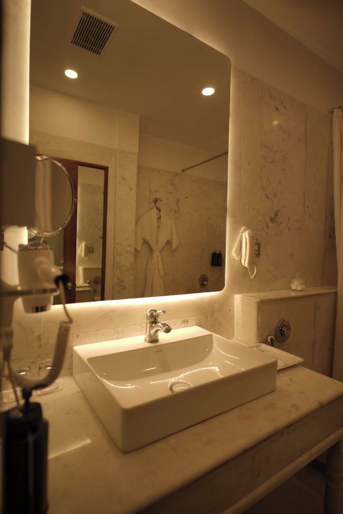 بنتهاوس بسرير كينج، Hotel Clarks Amer Jaipur 3/4