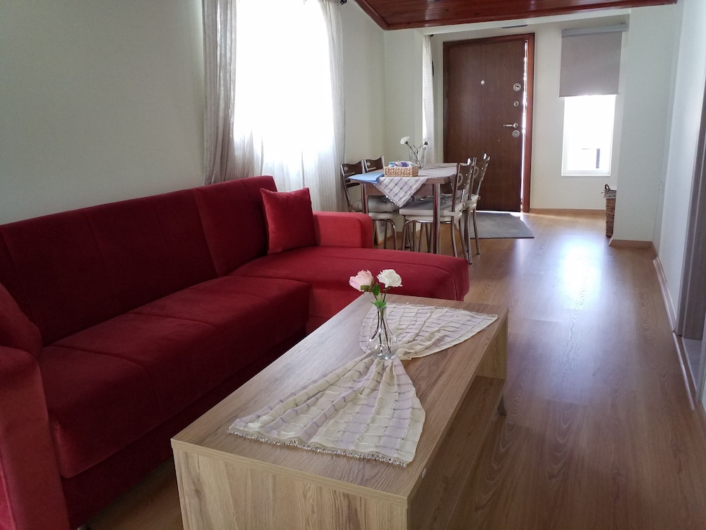 Kamelya Apartments 64/89