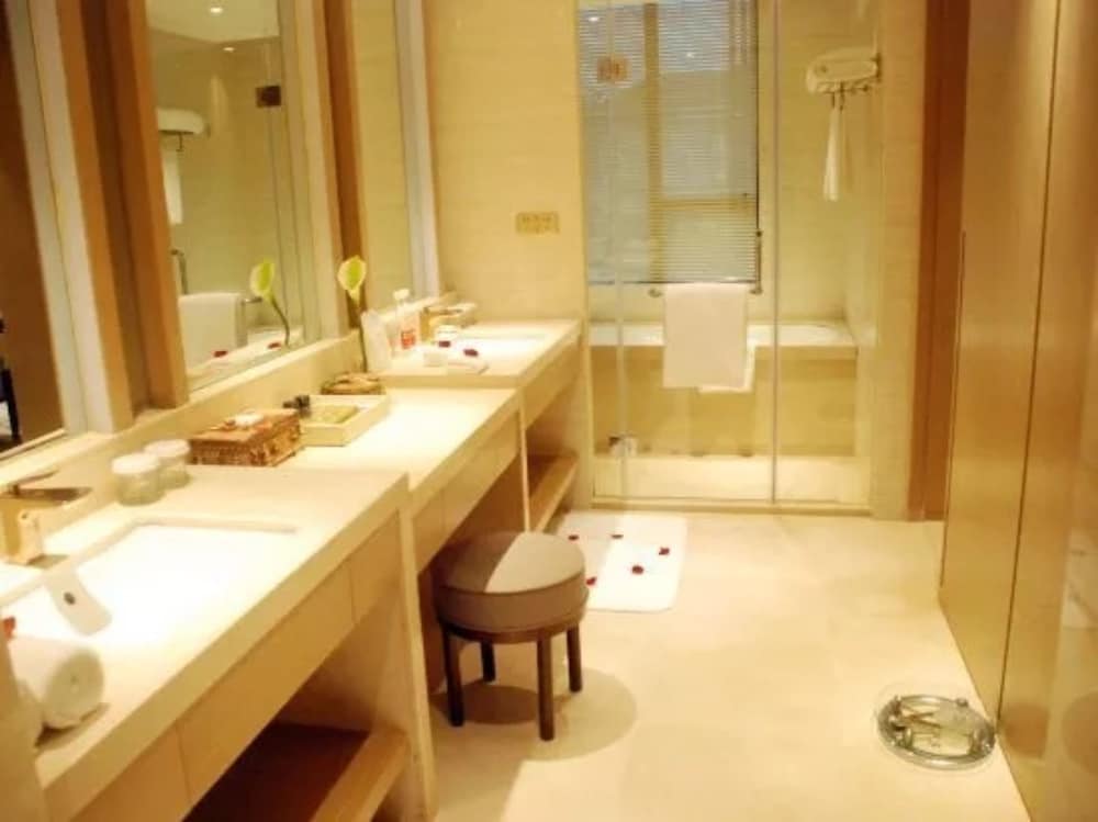 Wyndham Wenzhou 49/50