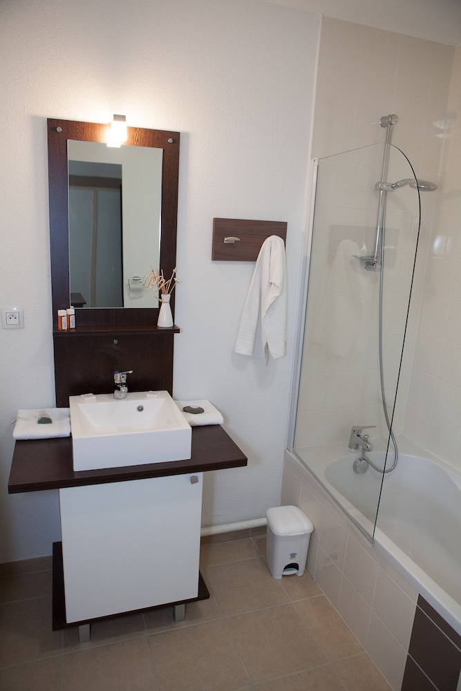 Residence Le Clos du Rocher - Vacanceole 59/60