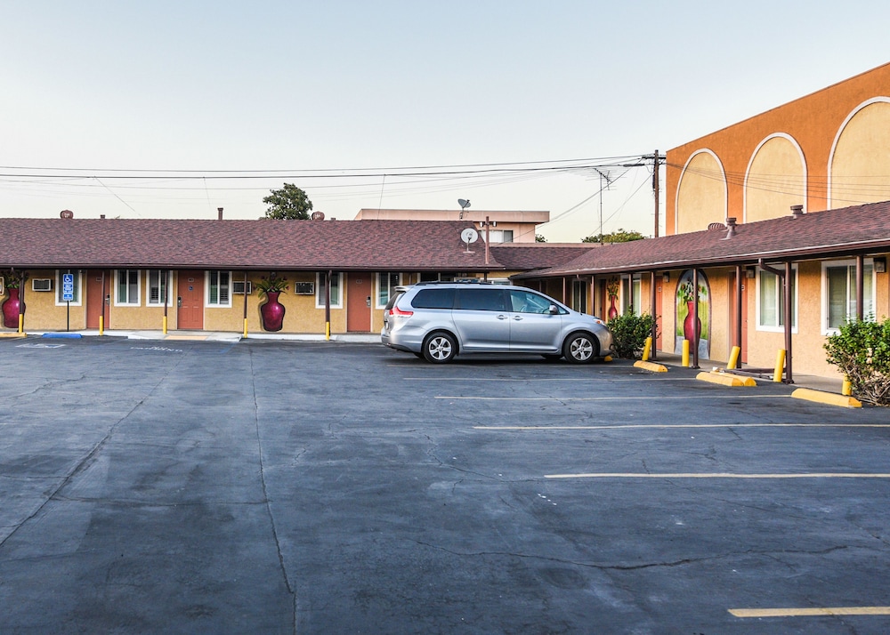Casa Bell Motel Los Angeles Lax Airport 6/25