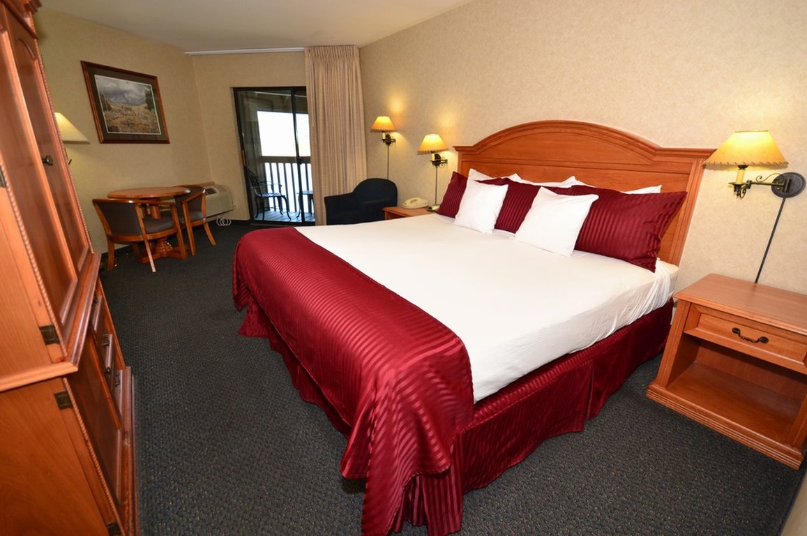 Best Western Plus Kootenai River Inn Casino & Spa 12/50