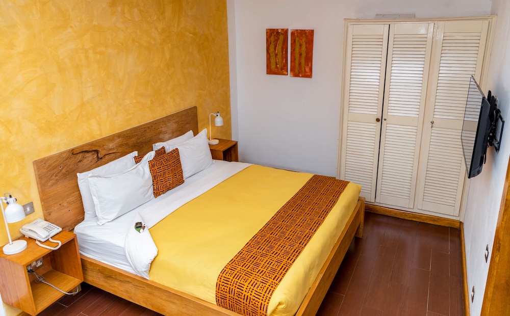 La Villa Boutique Hotel 30/69