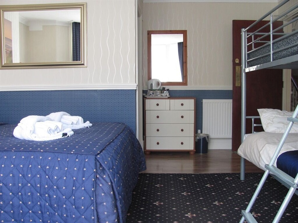 Branston Lodge - Guest House 10/19