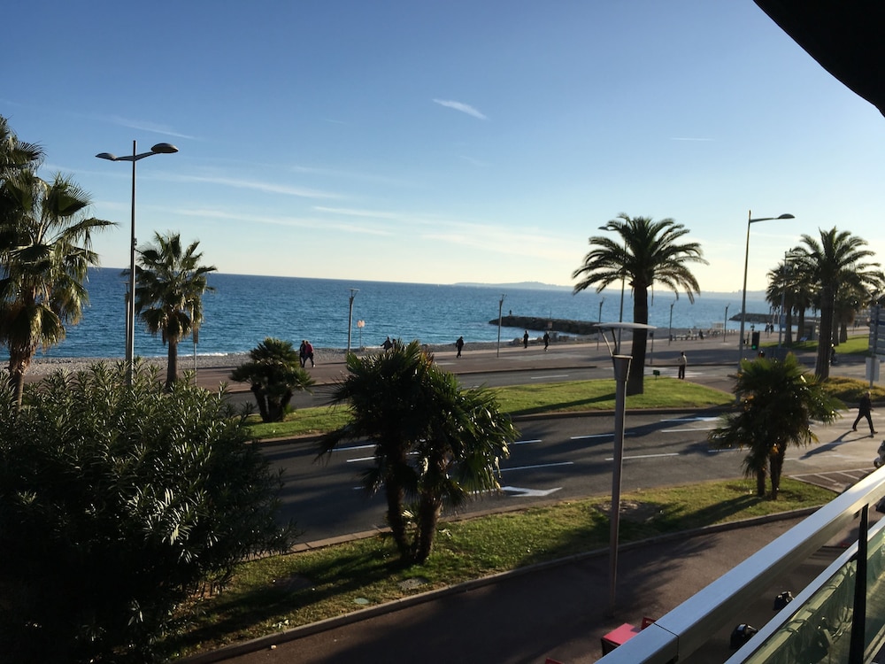 CITOTEL TIERCE BEACH HOTEL 49/56