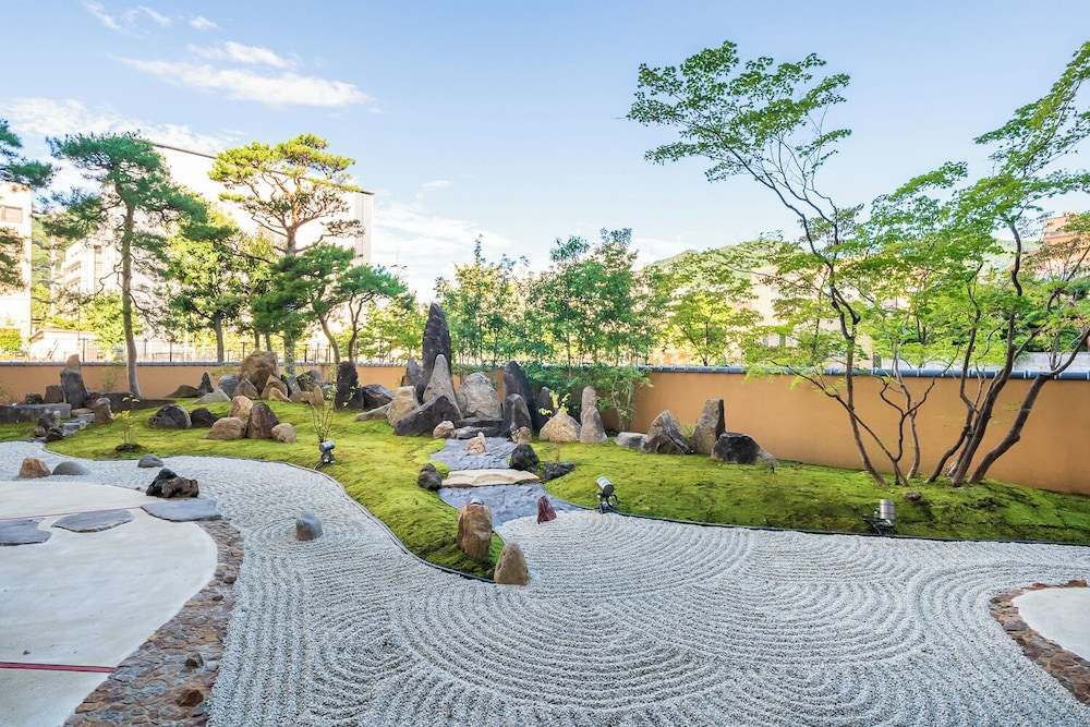 The Saihokukan Hotel 24/28