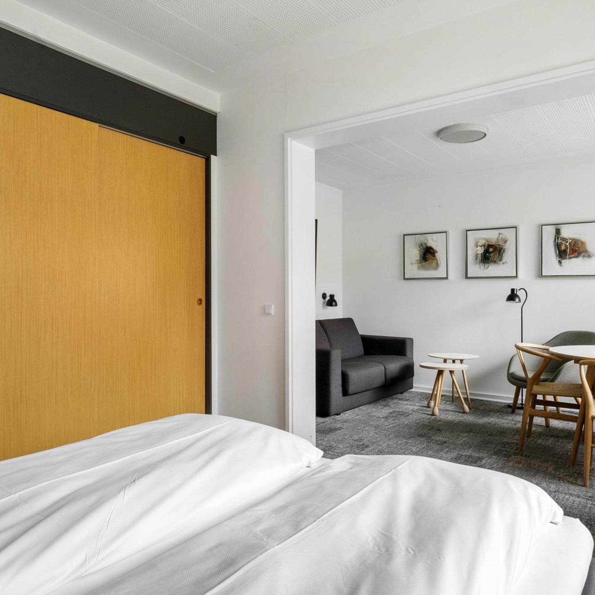 Family Suite, Junior Suite, Queen Bed, Sofa