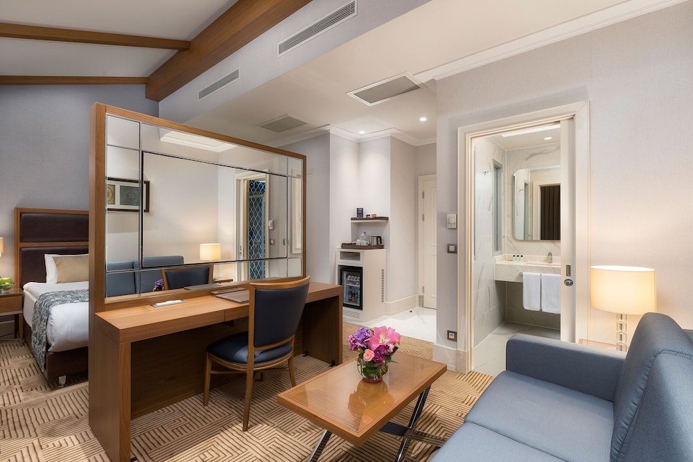 Titanic City Taksim Hotel 52/73