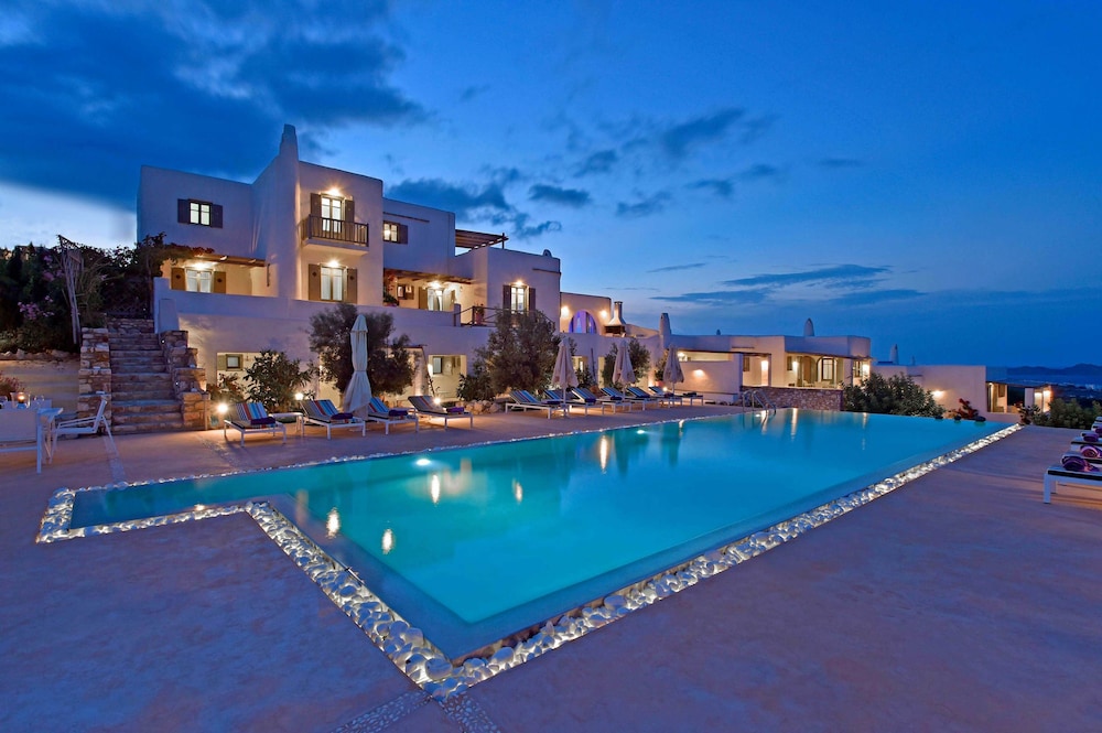 Naoussa Hills Boutique Resort- Adults Only (13+) 69/76