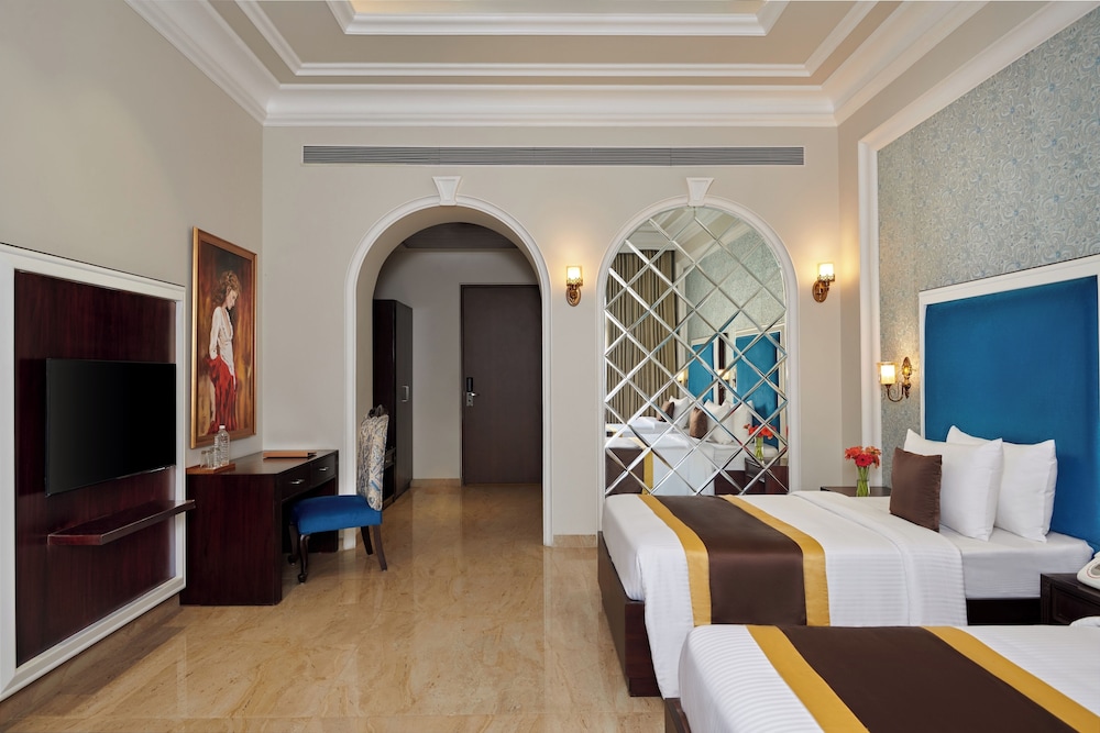 Royal Kingdom Resort 19/42