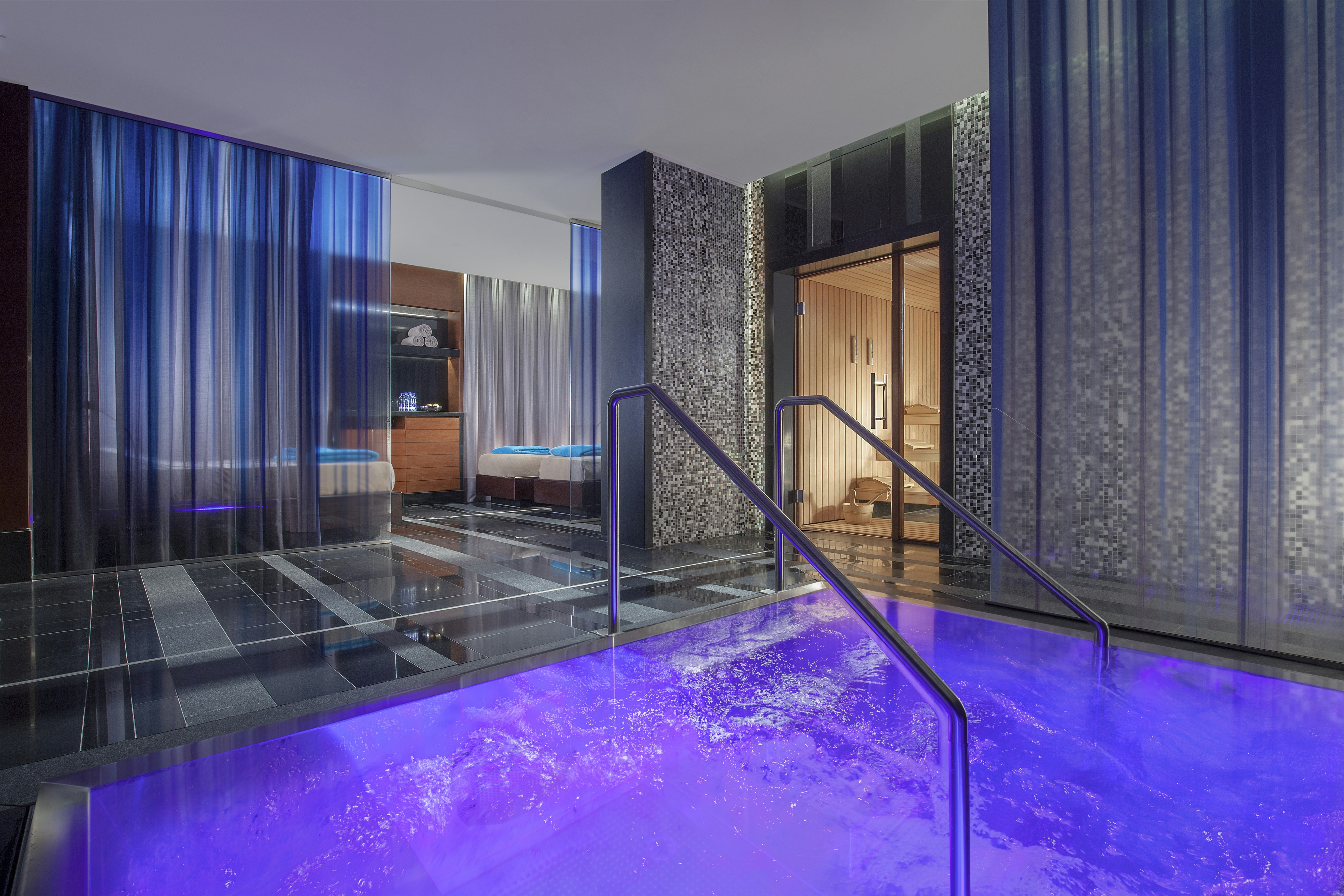 Royal Savoy Hotel and Spa Lausanne 38/84