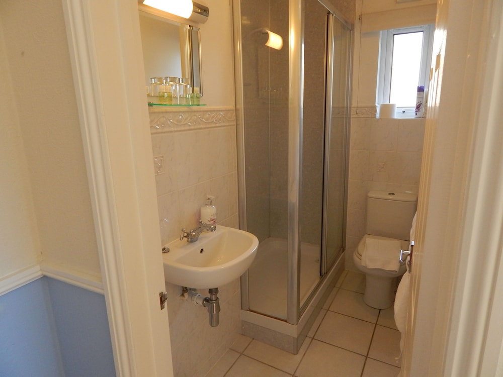 Fairlight Lodge 33/41