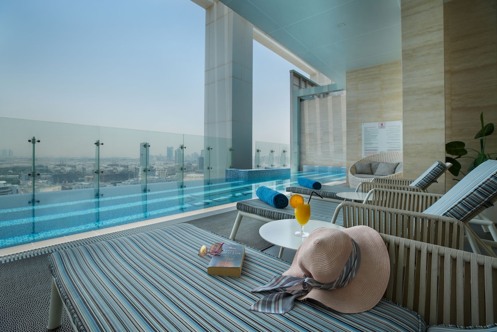 Millennium Executive Apartments Mont Rose 22/66