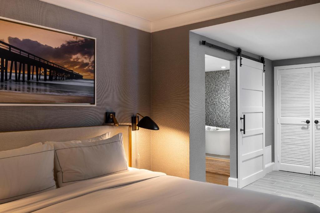 1 Bedroom, Deluxe, Suite, Double Bed, Ocean Front, Accessible