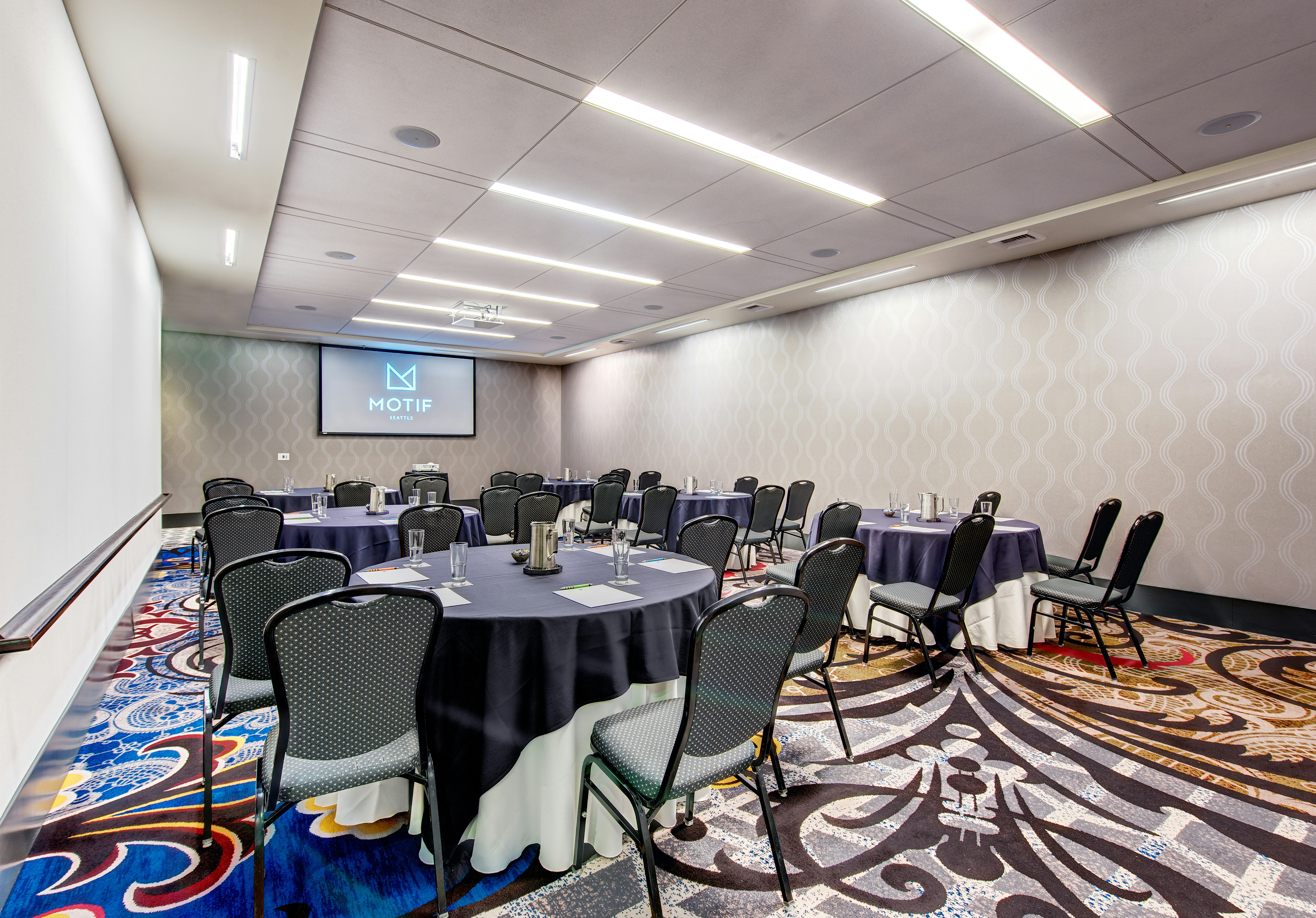 Hilton Motif Seattle 22/32