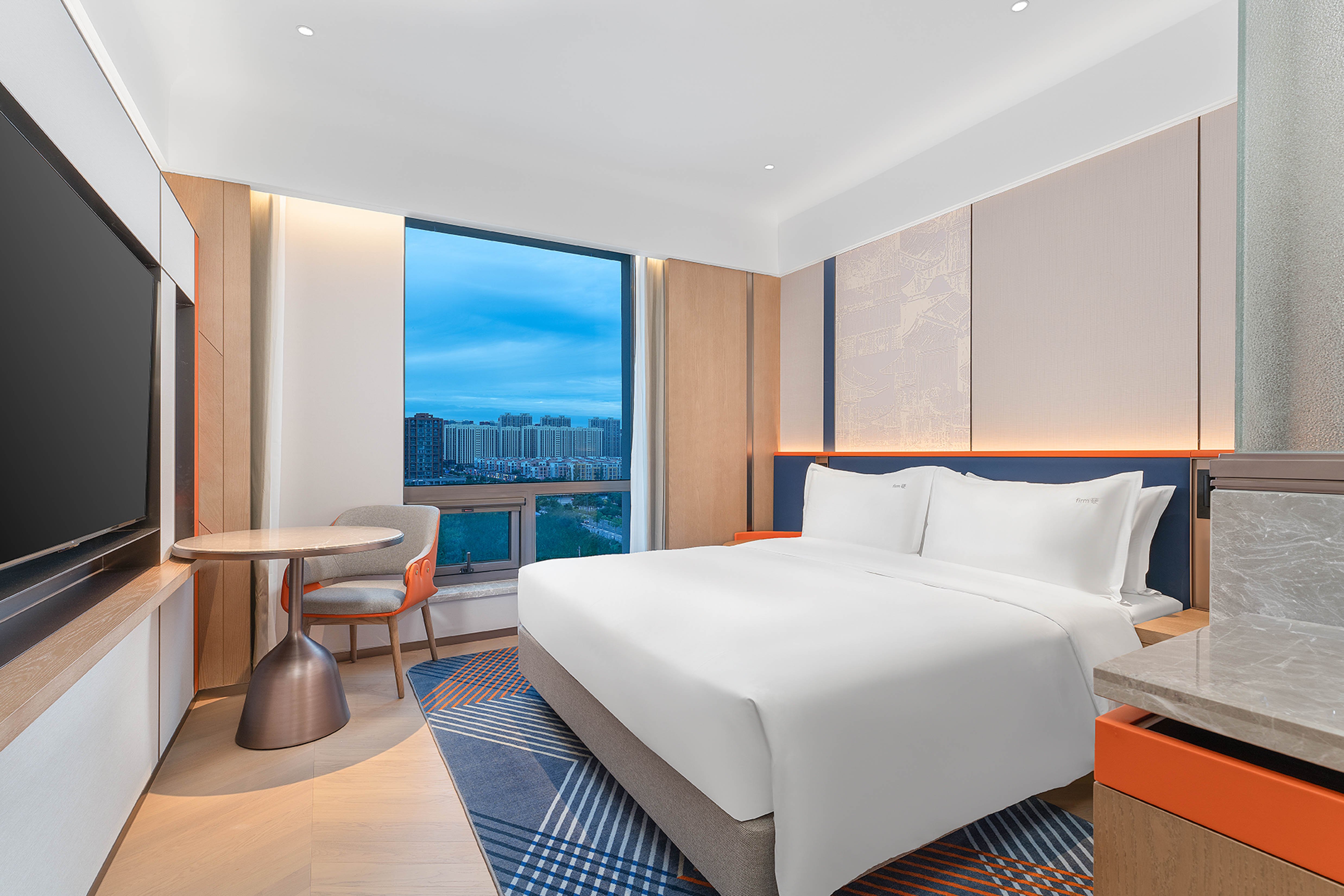 Standard, King Bed