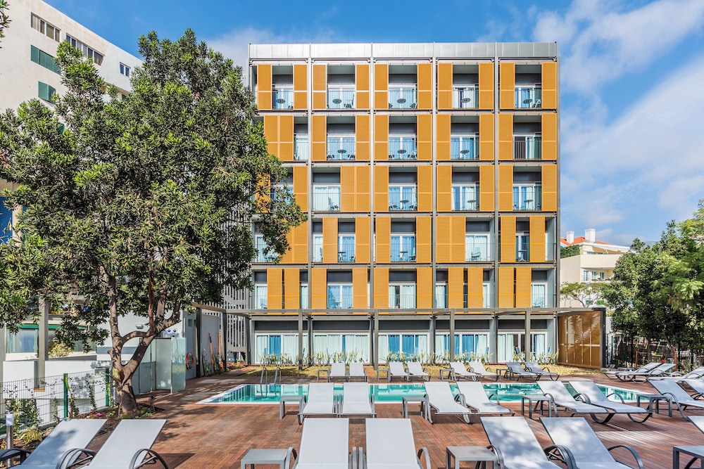 Pestana Casino Studios in FUNCHAL