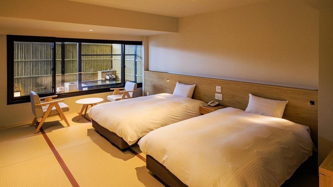 Japanese, Modern, Moderate, Twin Beds, Outdoor Bath