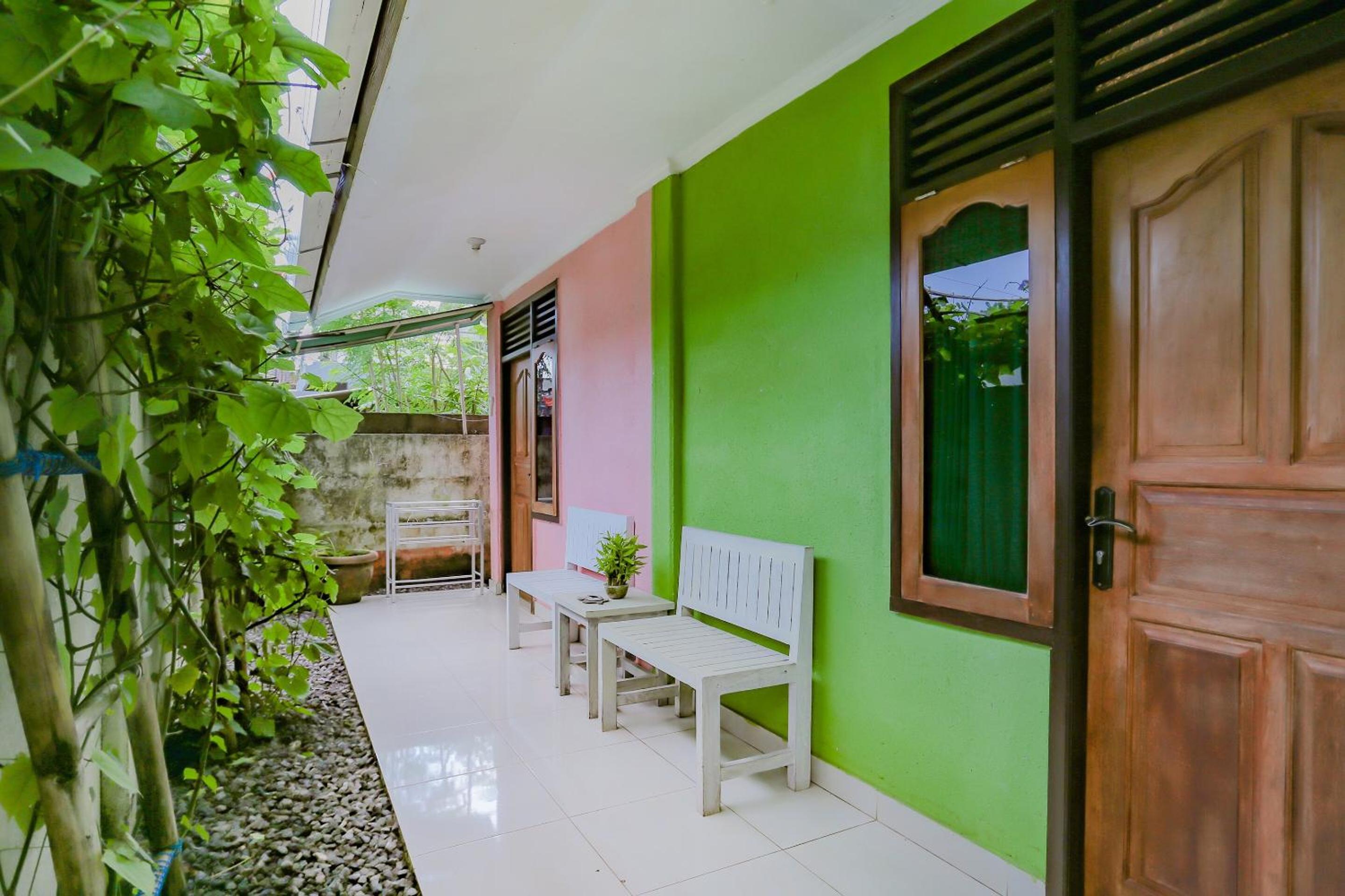 OYO 90301 Hidden Village Uluwatu 11/47