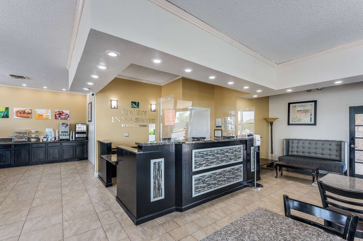 品质套房酒店(Quality Inn and Suites Hot Springs Lake Hamilton) 图片3