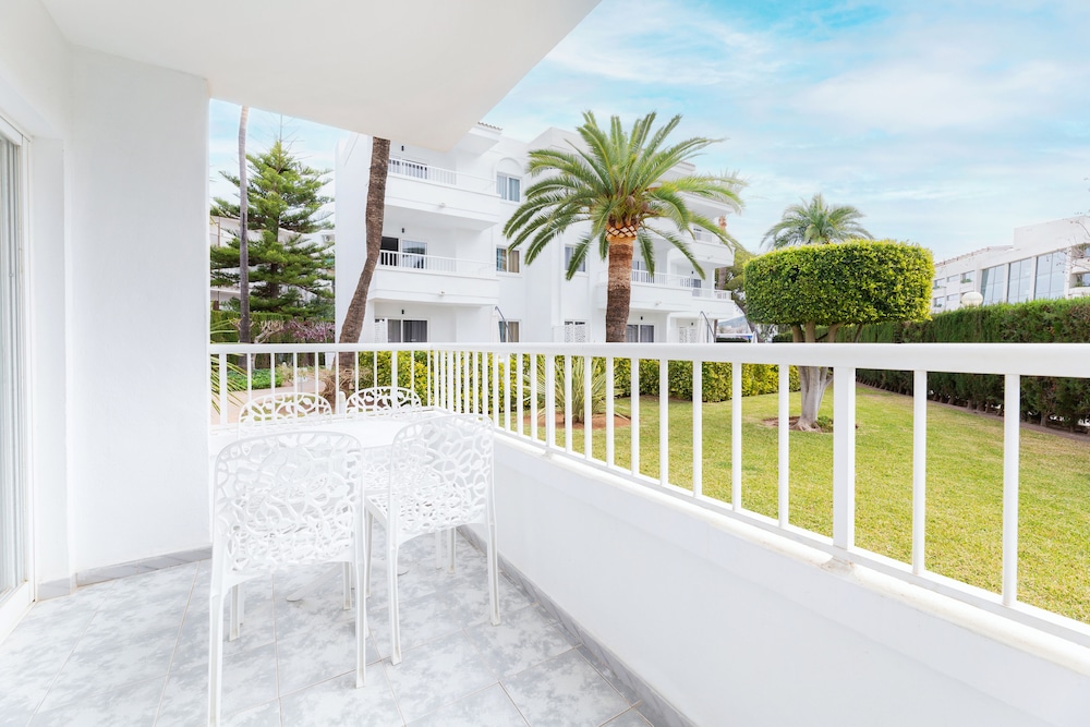Palm Garden Apartments 49/54