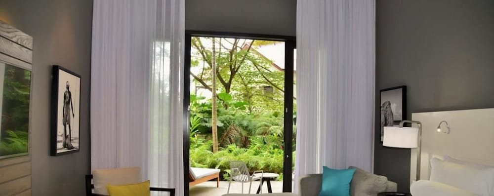 Eden Bleu Hotel 20/48