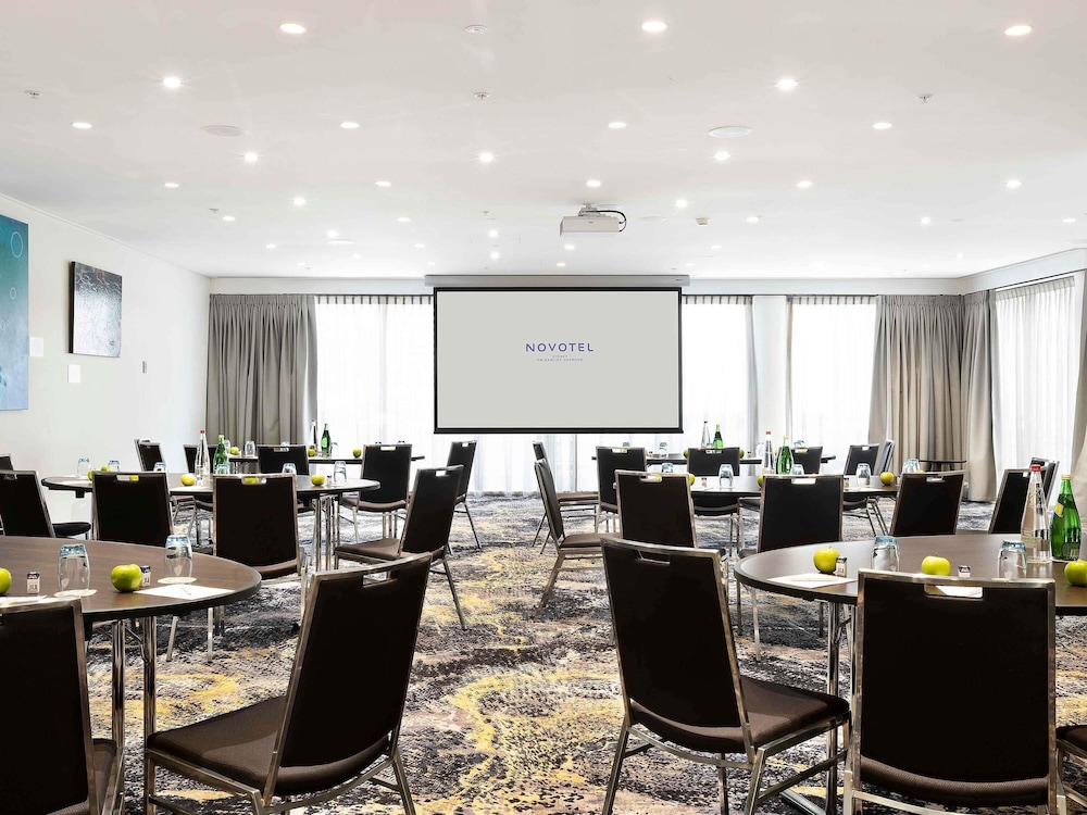 Novotel Sydney On Darling Harbour 66/74