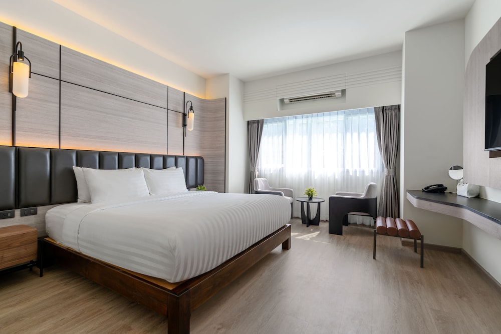Panmanee Hotel 13/35