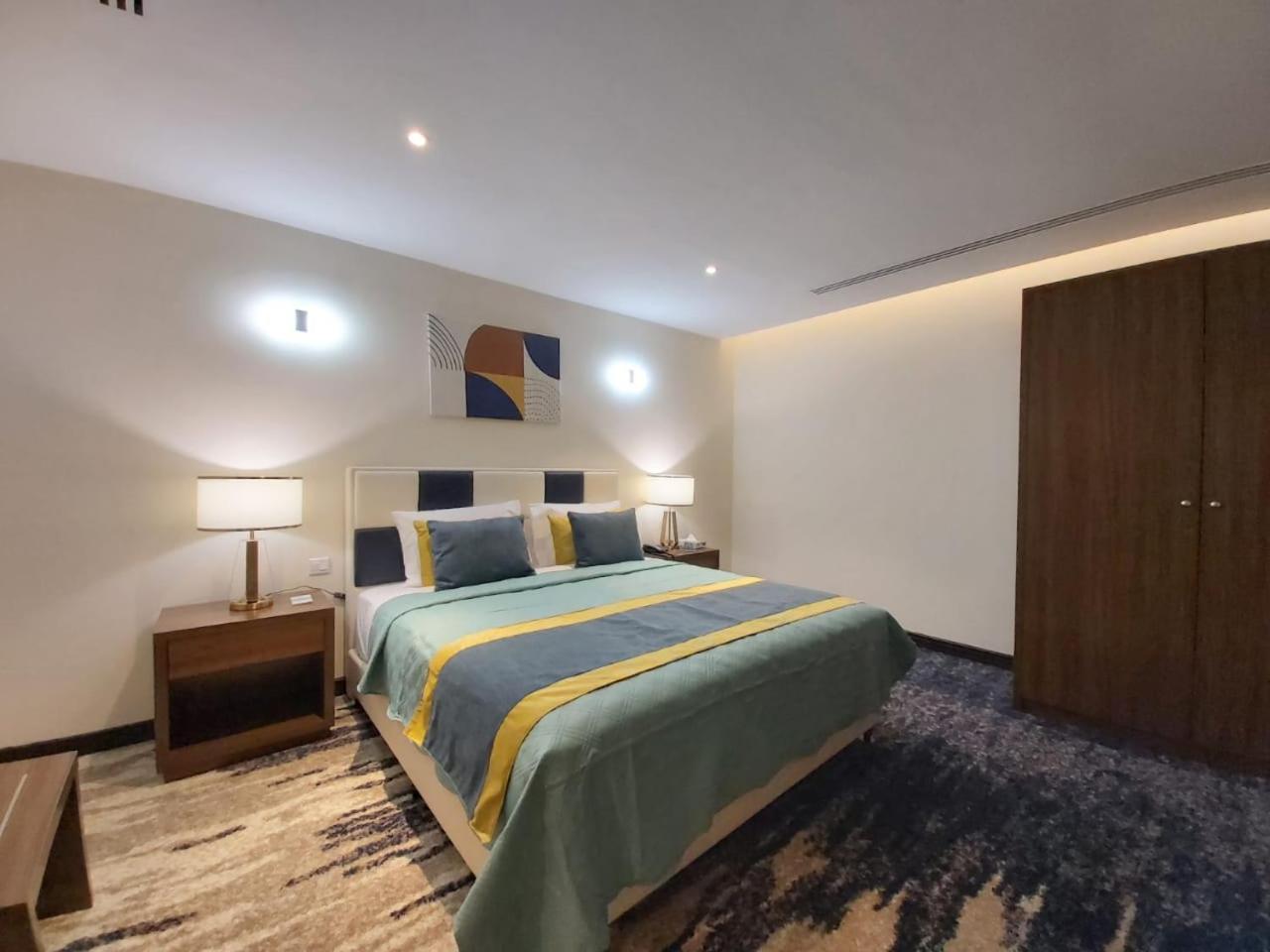 Basrah International Airport Hotel 30/76