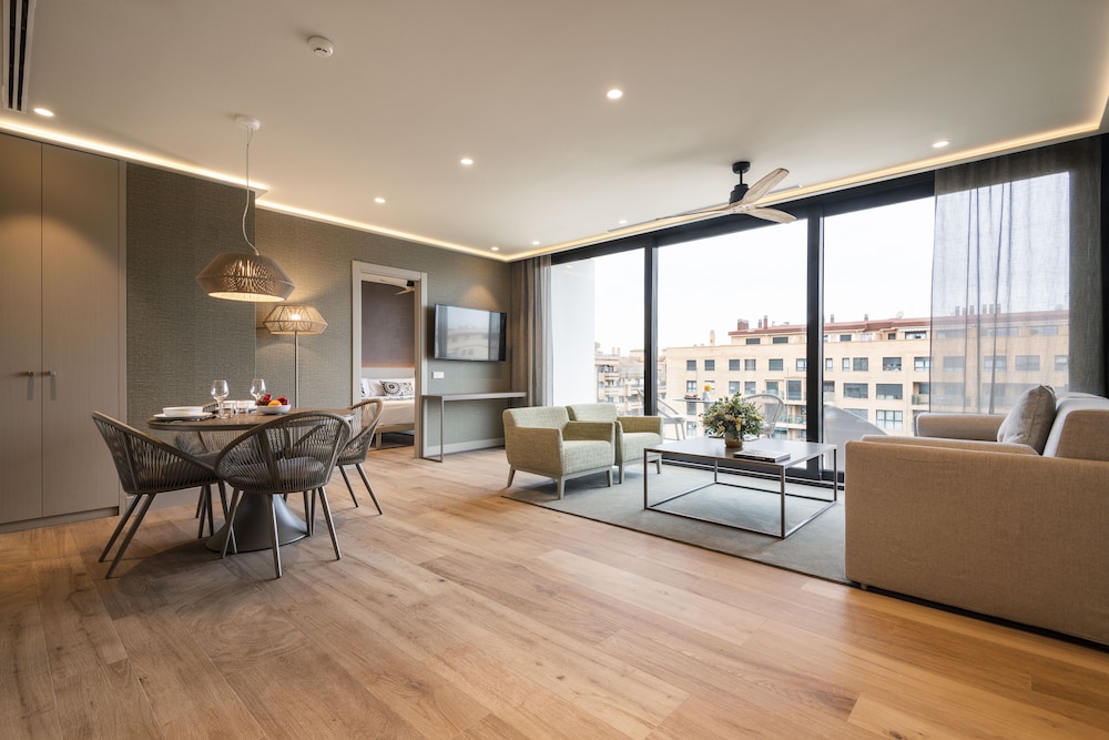 Intelier Core Suites Valencia 30/45