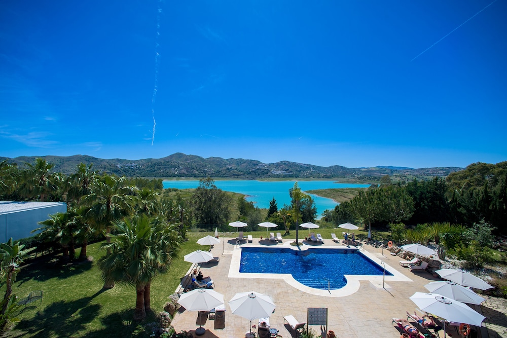 B bou Hotel La Vinuela & Spa 36/66