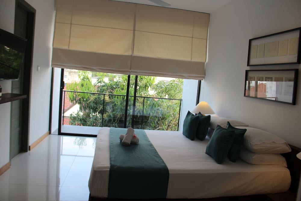 Rockwell Colombo 15/44
