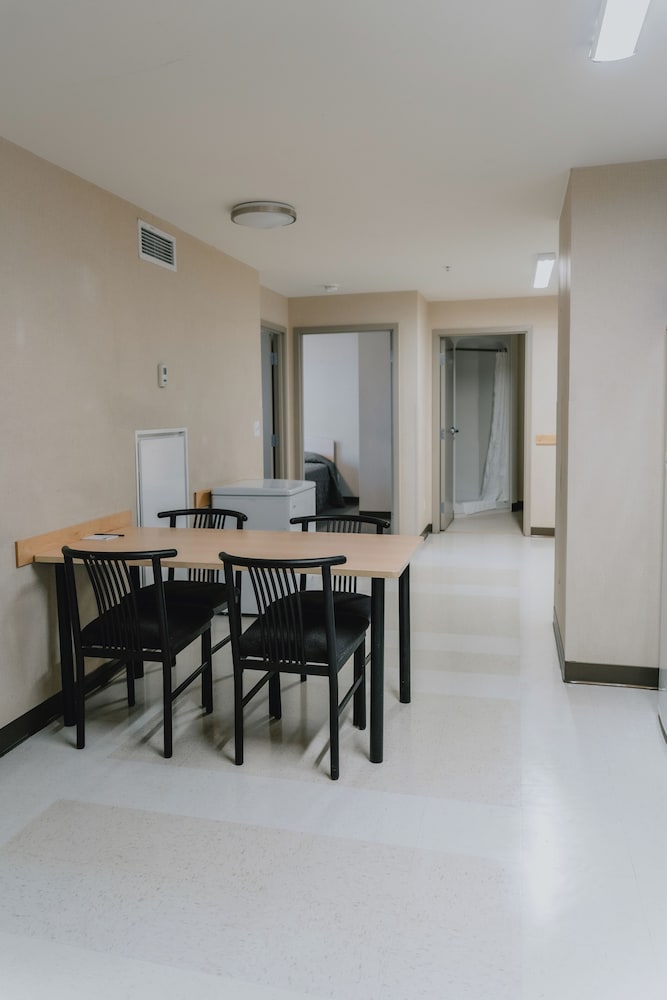 Residence & Conference Centre - Kamloops 55/61