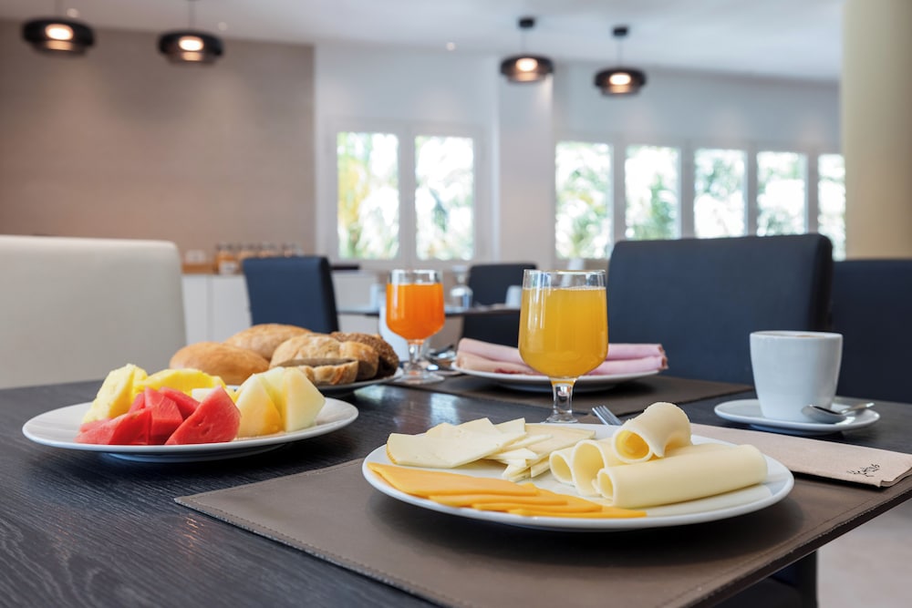 Ohtels Gran Hotel Almeria 30/50