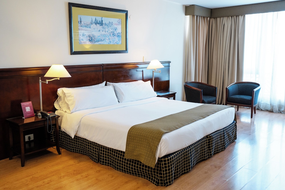 Room at Amerian Mendoza, MENDOZA