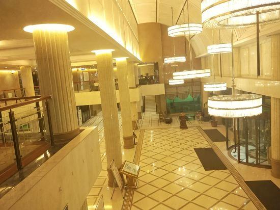 Lianhua Hotel 14/27