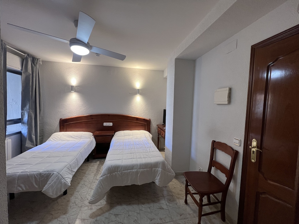 Hostal La Embajada 26/49