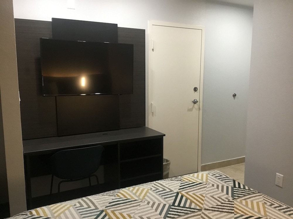 Motel6 McAllen, TX - East 41/60
