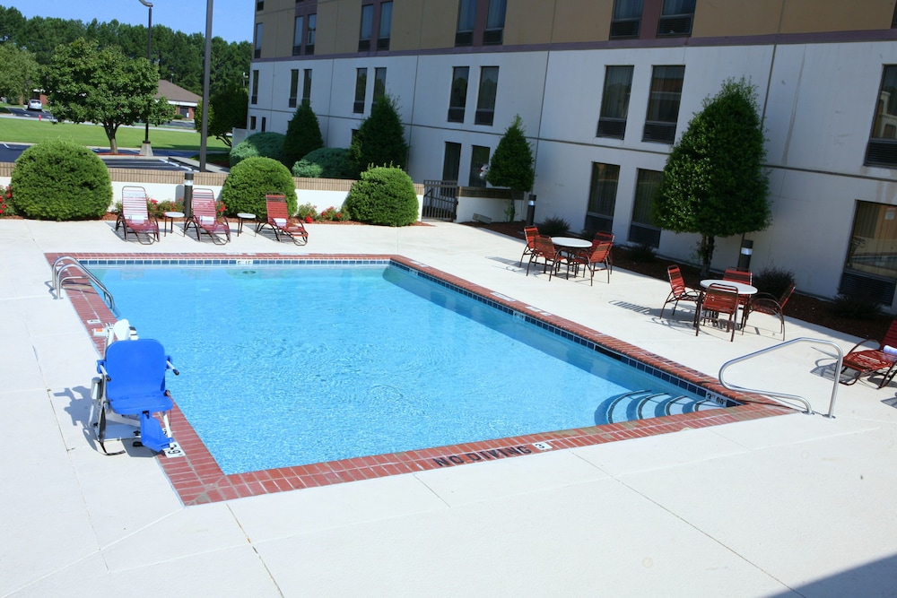Best Western Plus Goldsboro 5/32