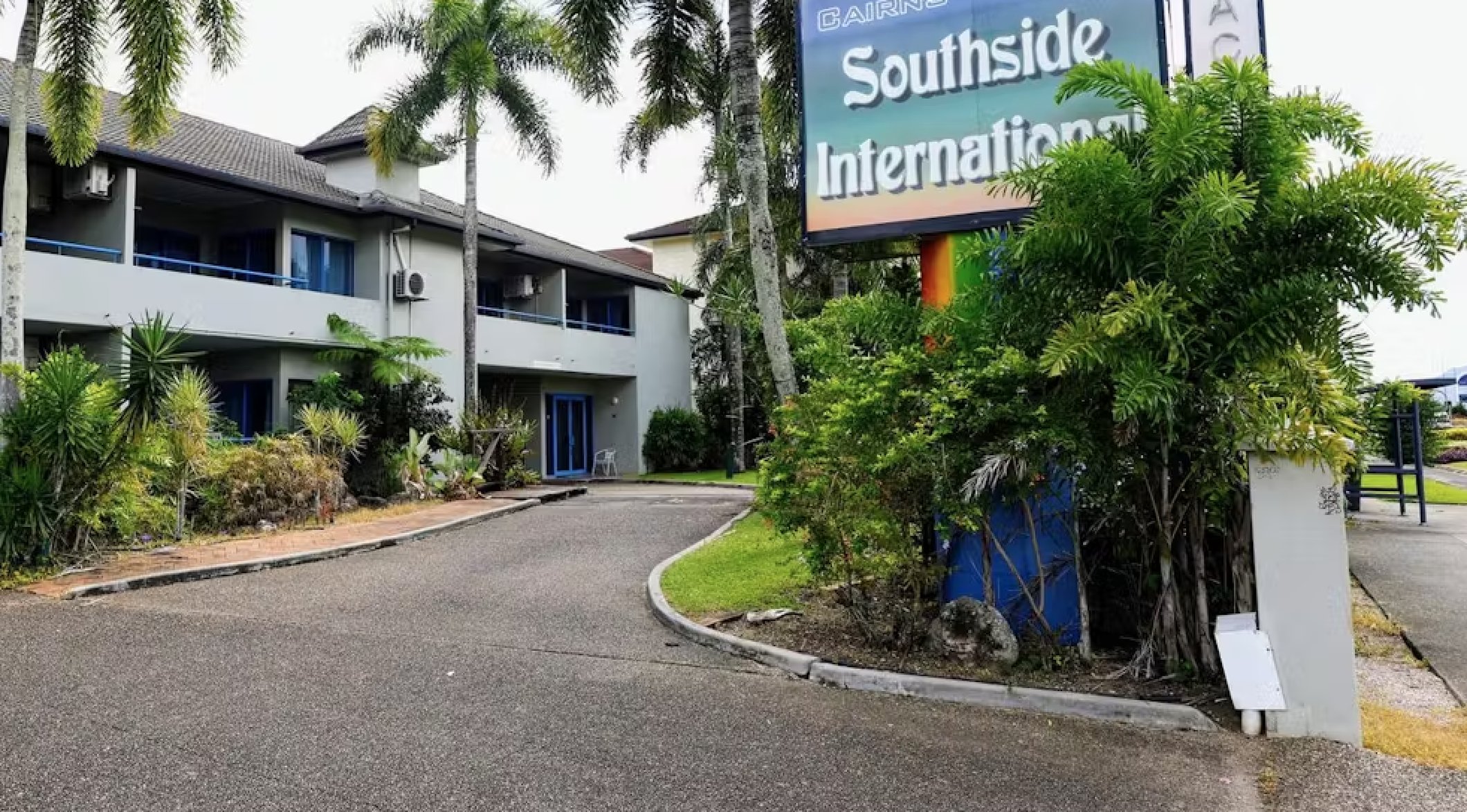Cairns Southside International 30/32