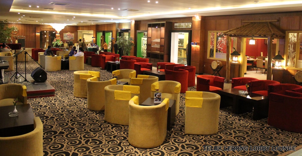 Hotel Bumi Senyiur 23/28