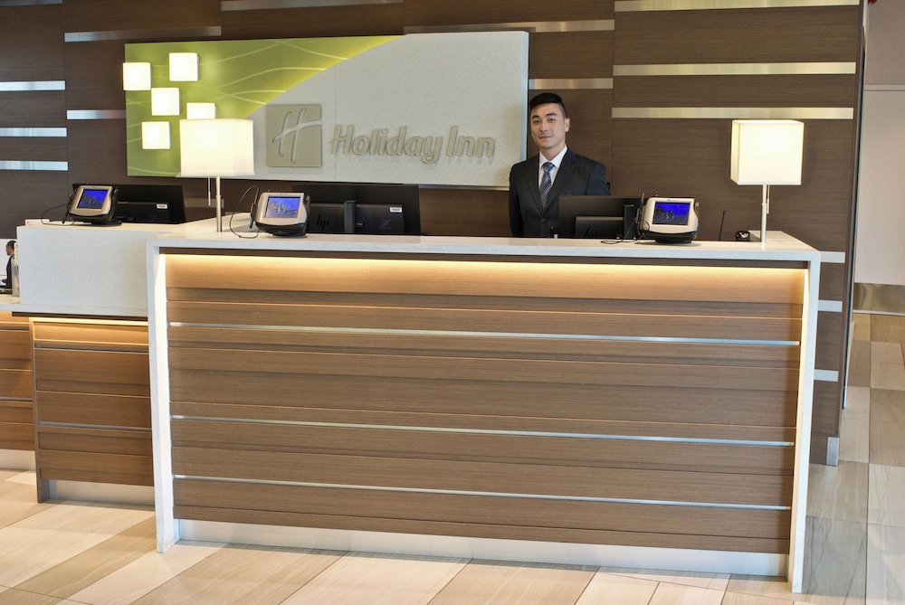 Holiday Inn Vancouver Airport Richmond 8/74