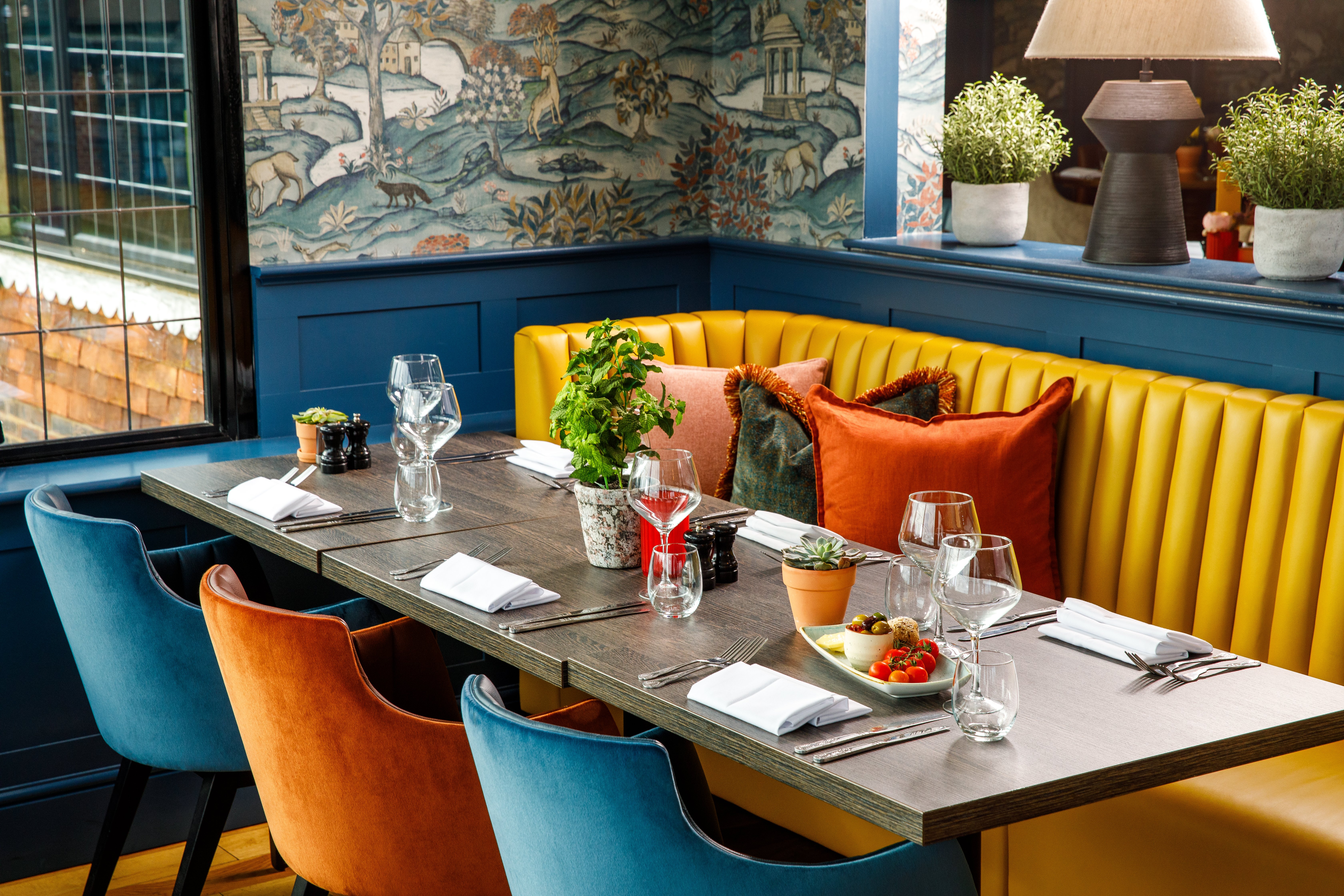 voco Lythe Hill Hotel & Spa by IHG 35/55